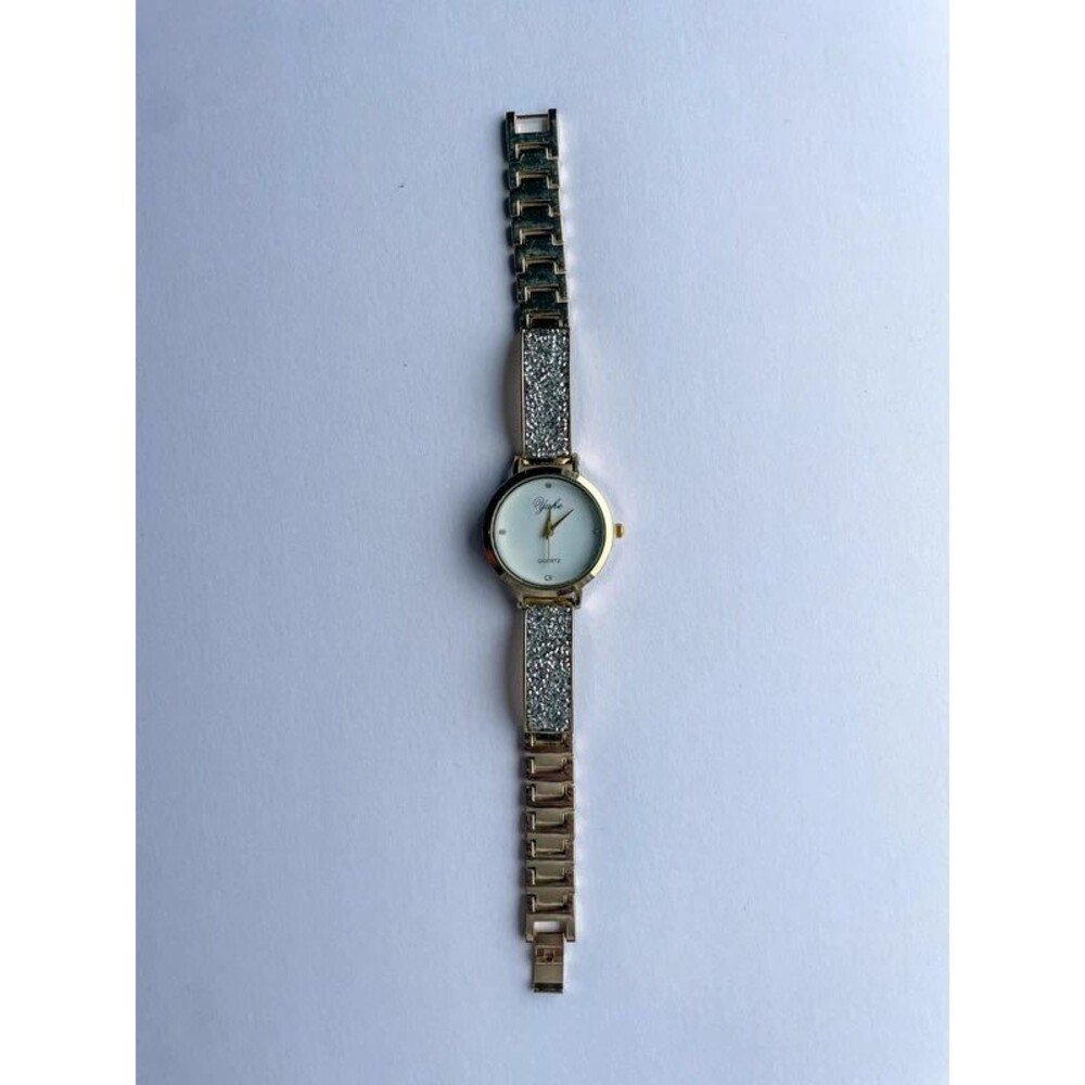 Golden Watch - Picture 3 of 4
